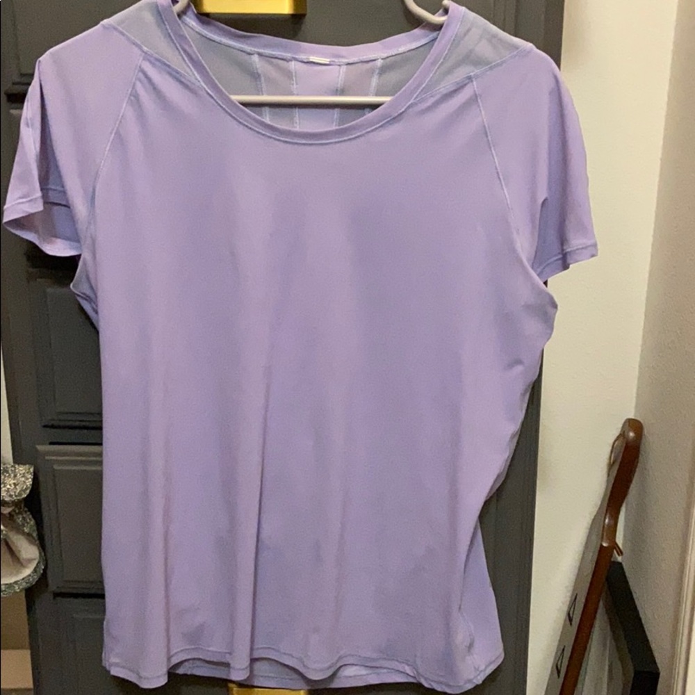 Lululemon top